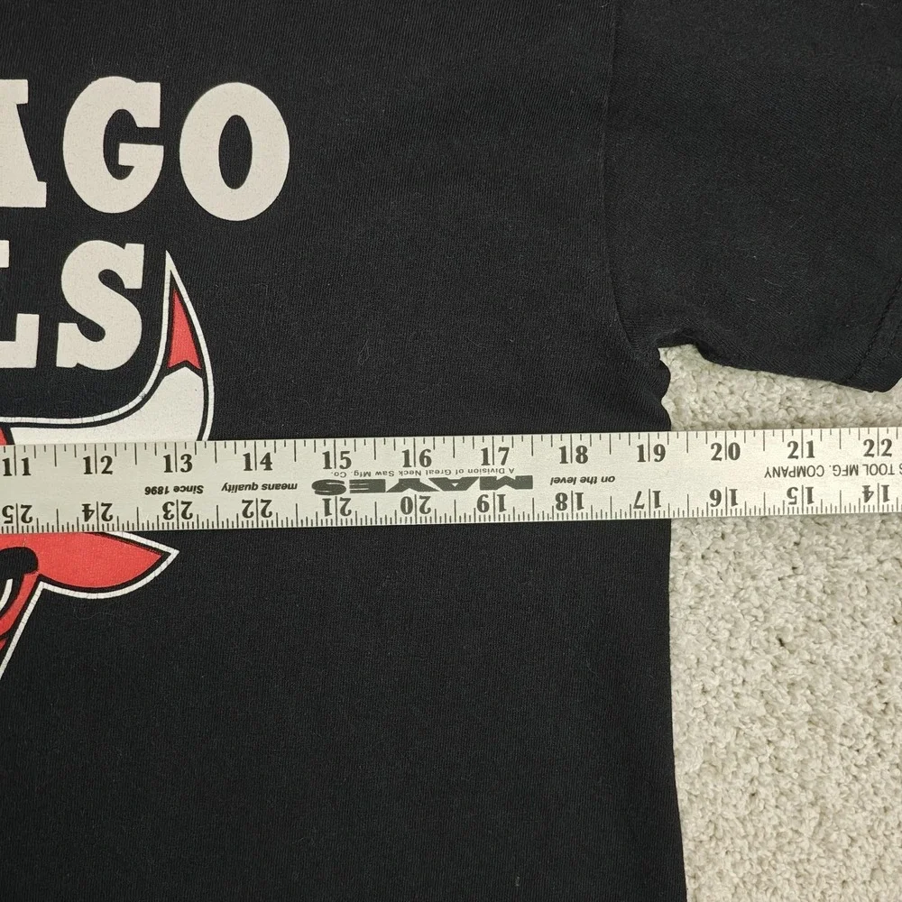 Vintage 1990s Chicago Bulls Gildan‎ Mens T Shirt Sz Med Michael Jordan GOAT